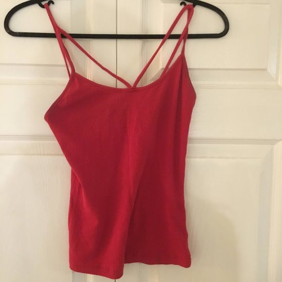 Tank tops - Picture 1 of 4